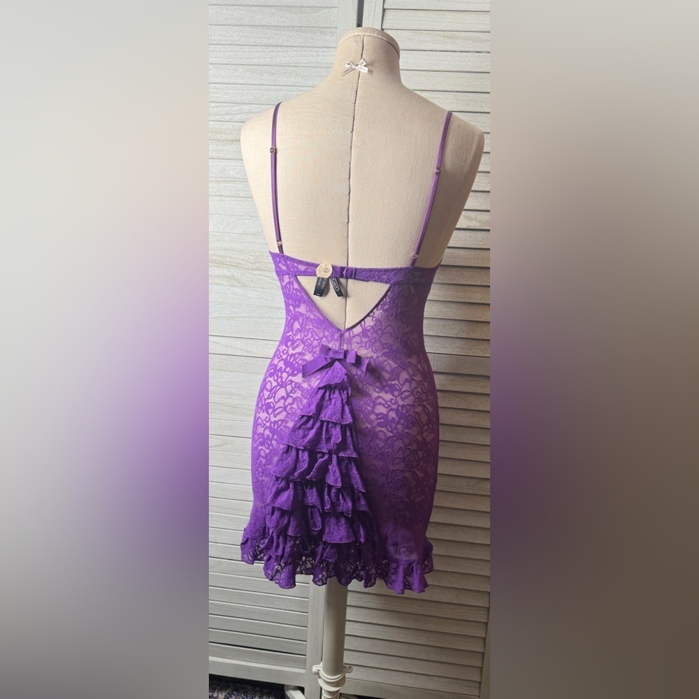 Victorias Secret Lacie Lingerie. Size Medium. New with tags. Ruffle back accents - Picture 5 of 6